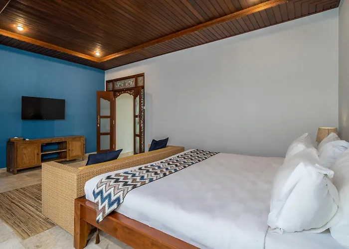 Kori Bali Kubu, 9 People Maximum, Close To سمينياك